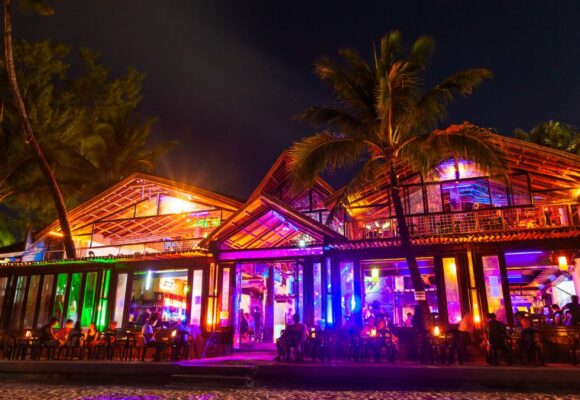 Savor the Vibrant Nightlife of Boracay - A Symphony of Music, Dance, and Beachside Revelry