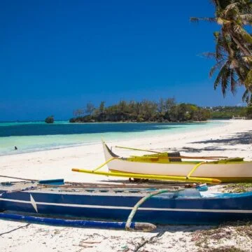 Exploring Bolabog Beach in Boracay: A Tropical Paradise for Adventure Enthusiasts
