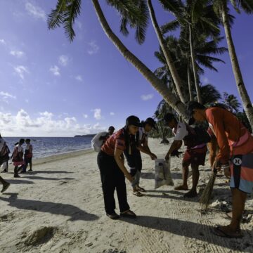 Eastern Communications supports Love Boracay 2024, strengthens connectivity and boosts ecotourism on the island photo - 2