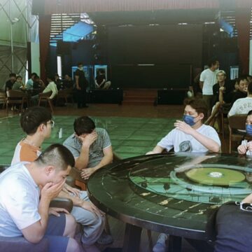 More than 100 Foreign Nationals Apprehended in Illegal Online Gambling Raid in Resort